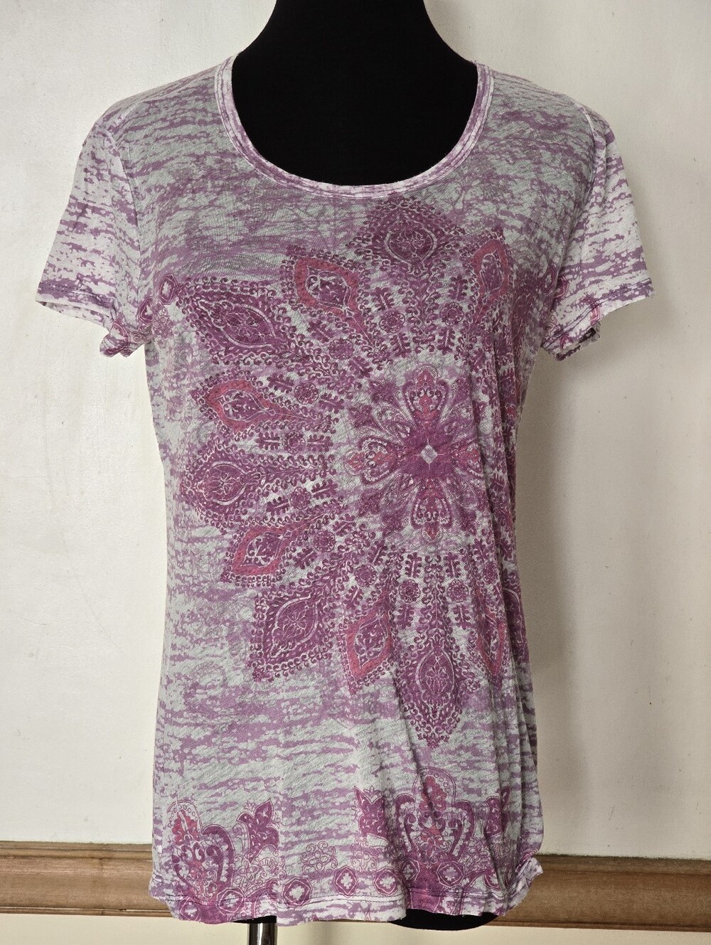 Vintage PrAna Burnout Mandala Tee Large